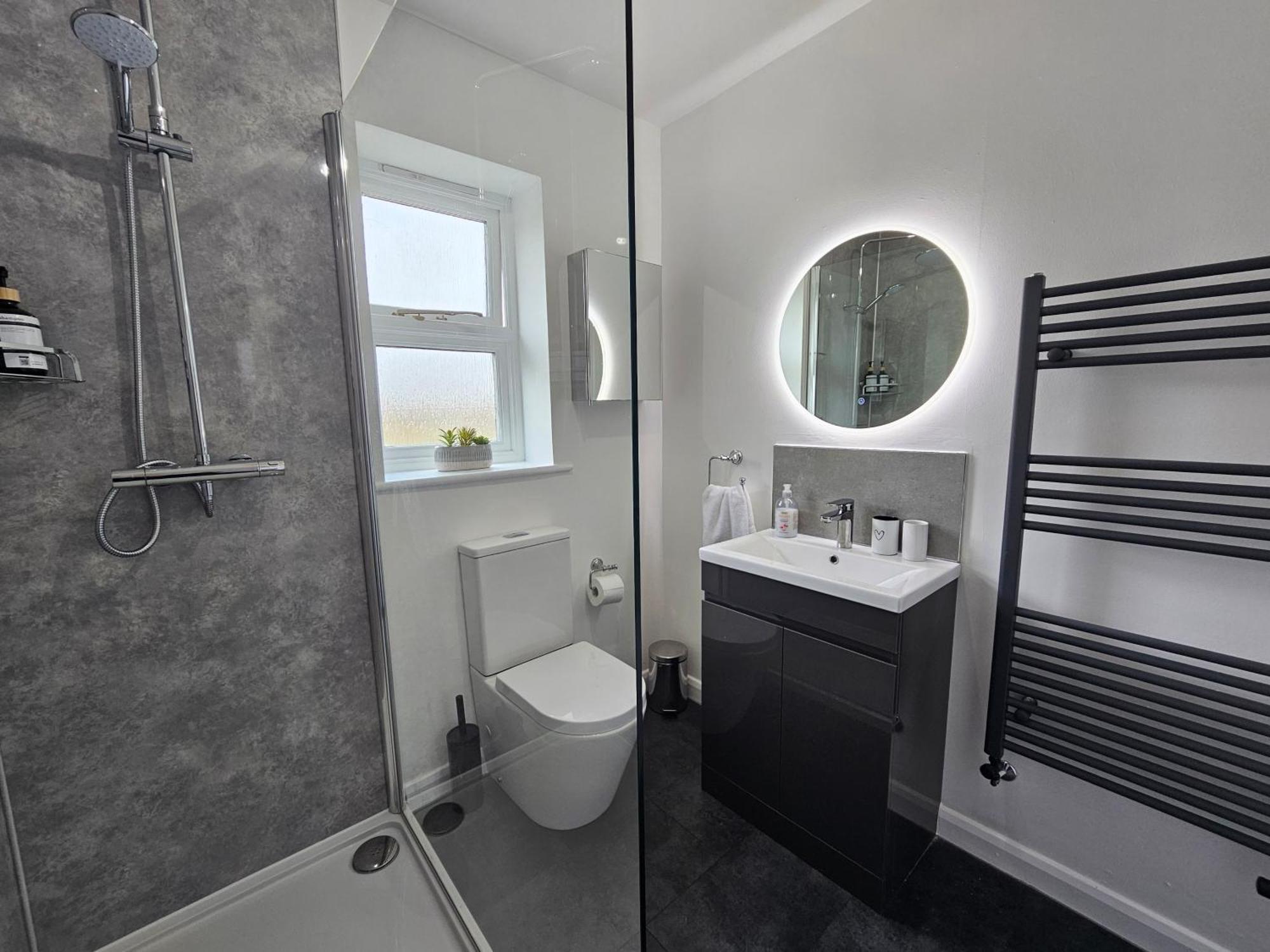 Pass The Keys Town Location For Shrewsbury With 3 Bedrooms Екстериор снимка